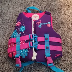 Speedo life vest for toddler